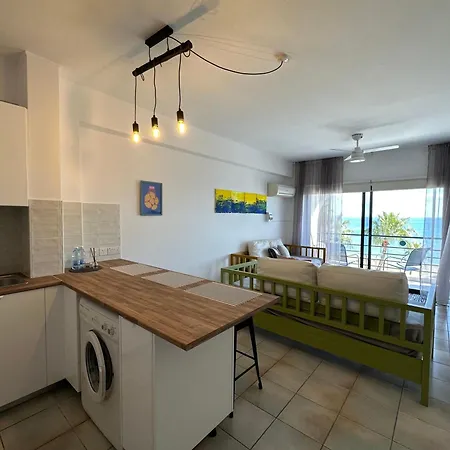 Krasas Apartament Larnaca