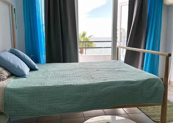 Krasas Ларнака