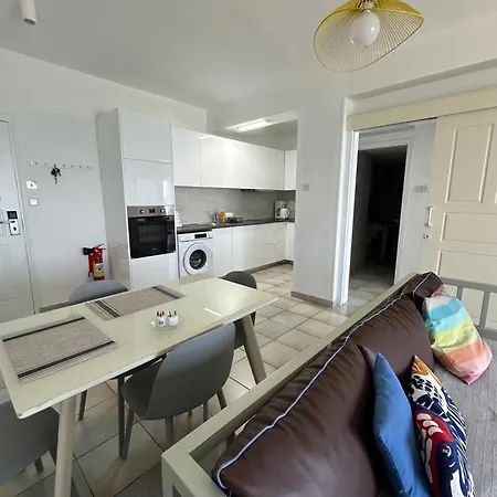 Apartment Krasas Larnaca
